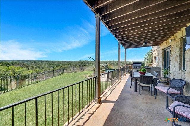 balcony with ceiling fan