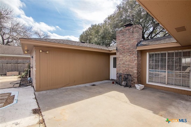116 Guinevere St, Victoria, TX 77904 - view of patio