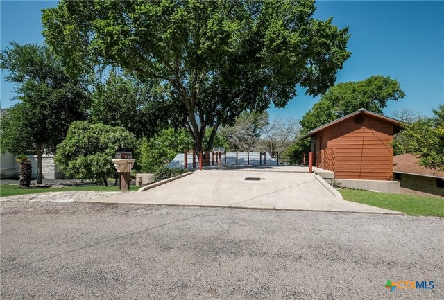 200 Turtle Ln, Seguin, TX 78155