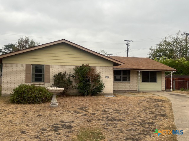 view of ranch-style home