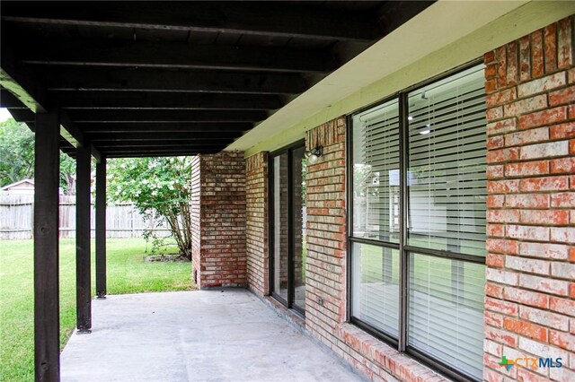 211 Alamogordo Dr, Victoria, TX 77904 - view of patio / terrace