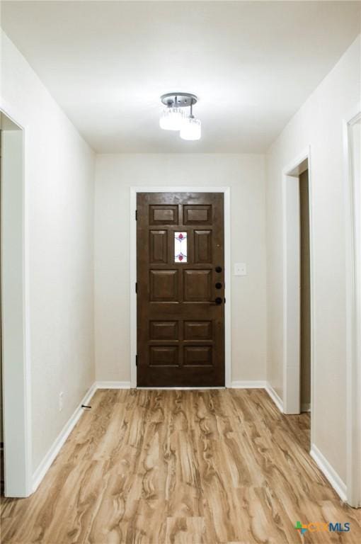 211 Alamogordo Dr, Victoria, TX 77904 - foyer featuring wood finished floors