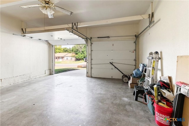 806 S 23rd St, Copperas Cove, TX 76522 - garage with ceiling fan