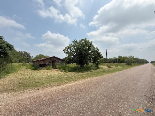 2170 E Fannin St, Goliad, TX 77963 - photo 4