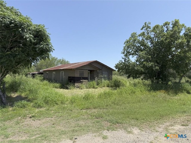 2170 E Fannin St, Goliad, TX 77963 - photo 1