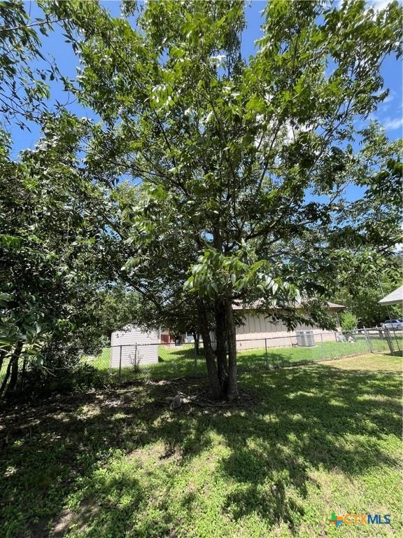 830 Mcgar St, New Braunfels, TX 78130 - photo 29