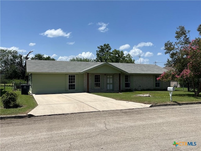 830 Mcgar St, New Braunfels, TX 78130 - photo 1