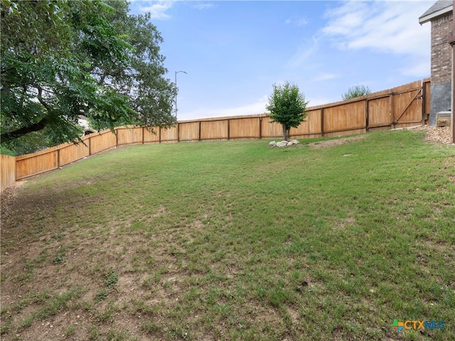515 Secluded Grv, San Antonio, TX 78253 - view of yard