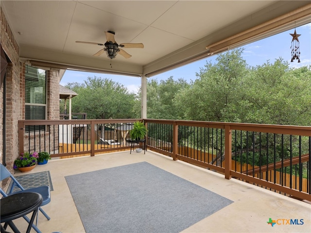 515 Secluded Grv, San Antonio, TX 78253 - view of patio / terrace featuring ceiling fan