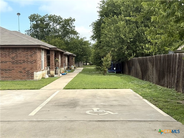 801AND803 S Live Oak St, Lampasas, TX 76550 - view of yard
