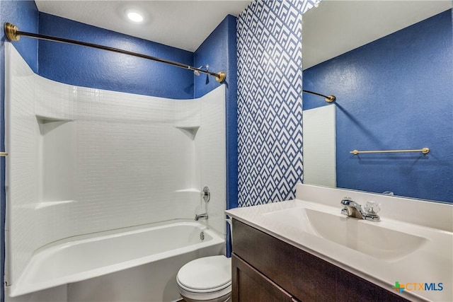 772 Armadillo Dr, Seguin, TX 78155 - full bathroom with shower / washtub combination, toilet, vanity, and a textured wall