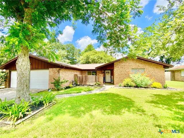 508 Elizabeth St, Edna, TX 77957 - photo 3