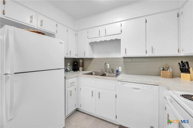 2918 Antelope Trl, Temple, TX 76504 - kitchen featuring sink, white appliances, and white cabinets