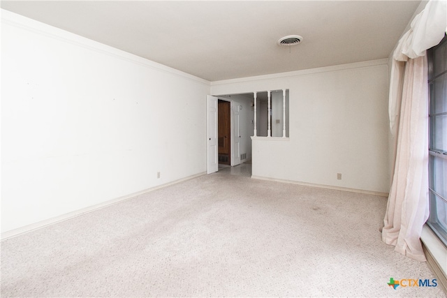 empty room with ornamental molding