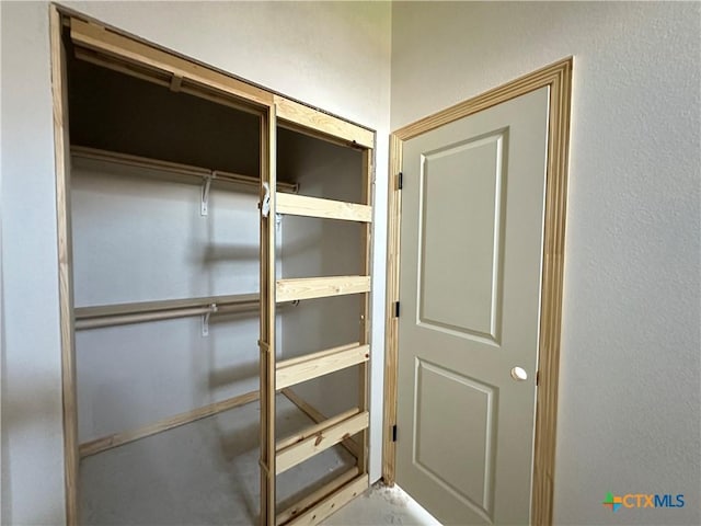 403 Magnolia Dr, Troy, TX 76579 - view of closet