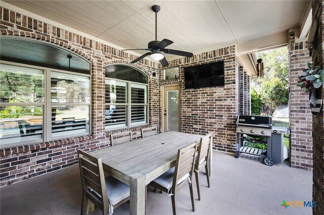 19530 Creekview Oaks, San Antonio, TX 78266 - view of patio featuring a ceiling fan, a grill, and outdoor dining area