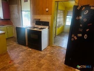 712 W 3rd St, Mcgregor, TX 76657 - photo 8