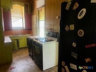 712 W 3rd St, Mcgregor, TX 76657 - photo 17
