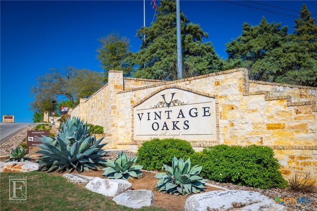 1471 Decanter Dr, New Braunfels, TX 78132 - view of community sign