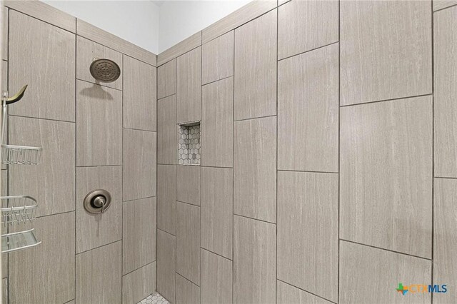 25 Augusta Cir, Aransas Pass, TX 78336 - bathroom view of a tile shower
