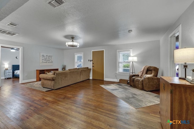 238 Short Ave, Seguin, TX 78155 - photo 6