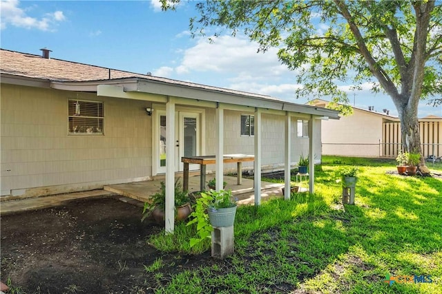 211 Balboa Dr, Universal City, TX 78148 - view of exterior entry with a patio area