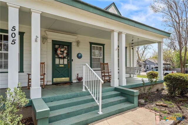 505 N 7th St, Temple, TX 76501 - entrance to property featuring covered porch