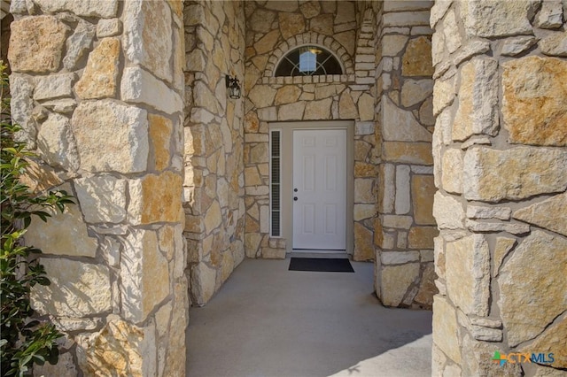 view of property entrance