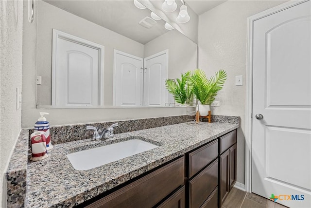 606 Hobby Rd, Copperas Cove, TX 76522 - bathroom with vanity