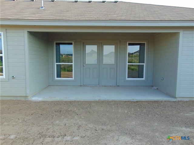 3101 Salt Fork Dr, Killeen, TX 76549 - entrance to property with a shingled roof