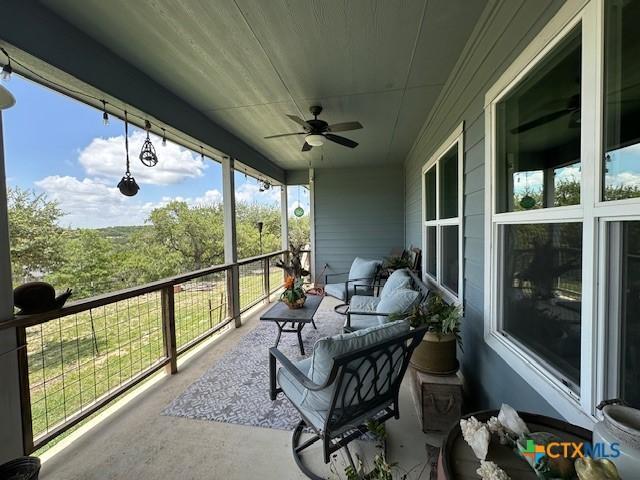 811 Hillside Dr, Spring Branch, TX 78070 - photo 23