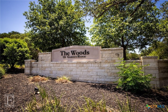 8235 Shining Elk, Garden Ridge, TX 78266 - view of community / neighborhood sign