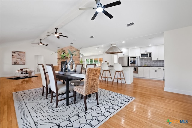 456 Magazine Ave, New Braunfels, TX 78130 - dining area featuring ceiling fan, light wood finished floors, and recessed lighting