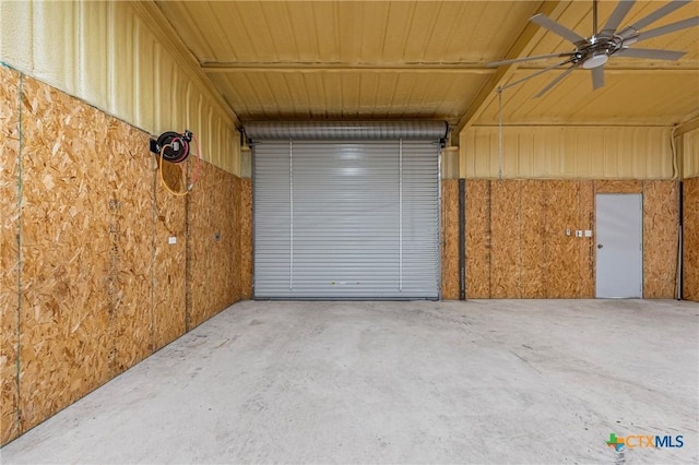 574 Rose Ln, Salado, TX 76571 - garage with a ceiling fan