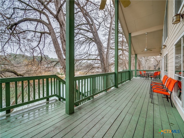 deck featuring ceiling fan