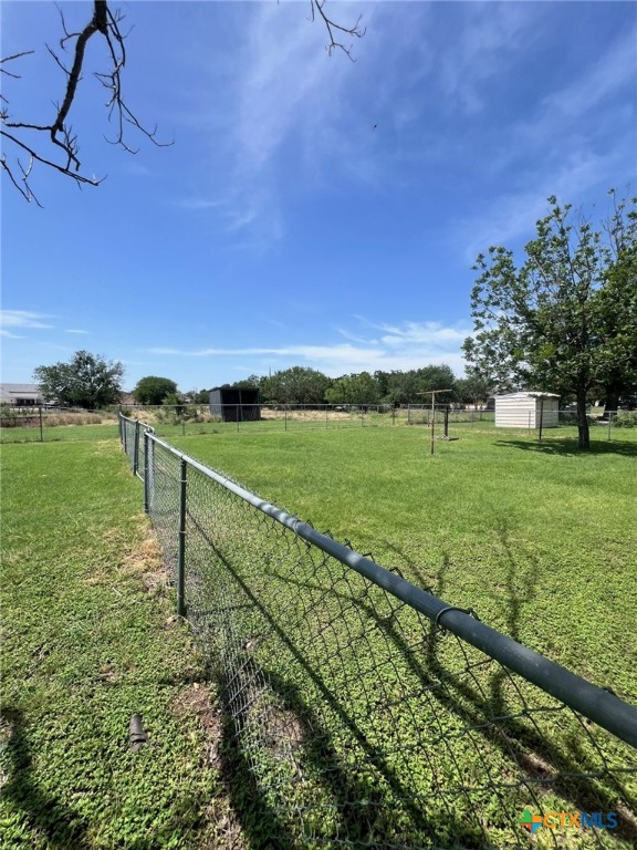 1379 Ferry Ln, New Braunfels, TX 78130 - photo 2