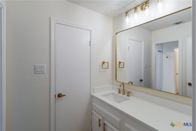 9215 Standing Creek Ln, San Antonio, TX 78230 - full bathroom with vanity