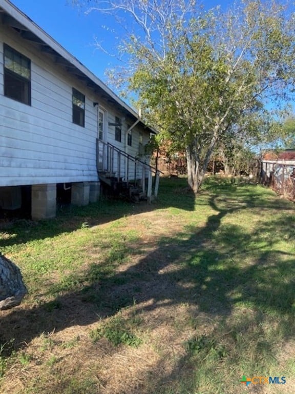 107 Franklin St, Luling, TX 78648 - photo 25