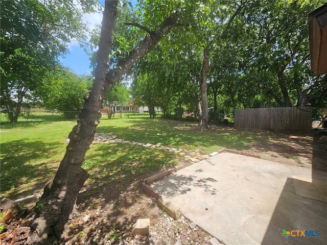 917 Edwards St, Copperas Cove, TX 76522 - view of yard featuring a patio area