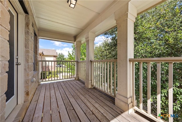 703 Curtis Dr, Killeen, TX 76542 - view of wooden porch