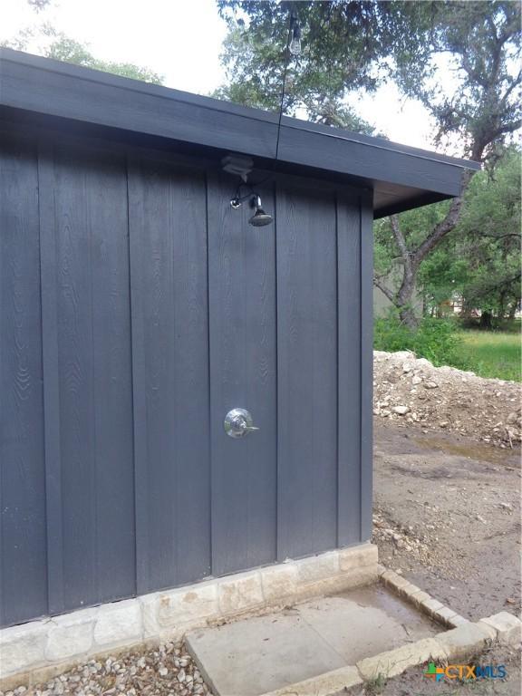 1009 Edgewater Fls, Canyon Lake, TX 78133 - view of outbuilding