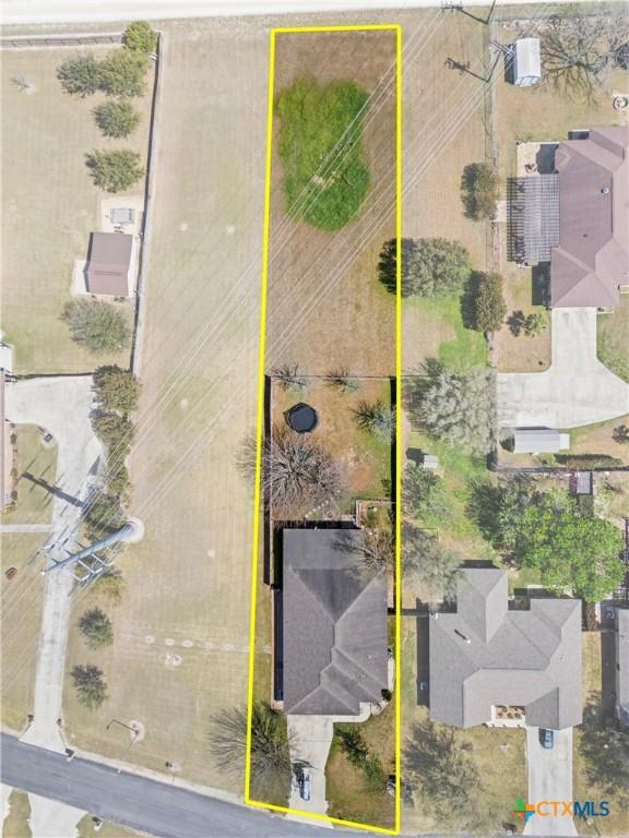 121 Castlewood Dr, Seguin, TX 78155 - photo 29