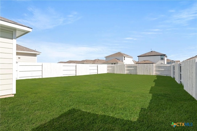128 Bluestem Dr, Elgin, TX 78621 - view of yard
