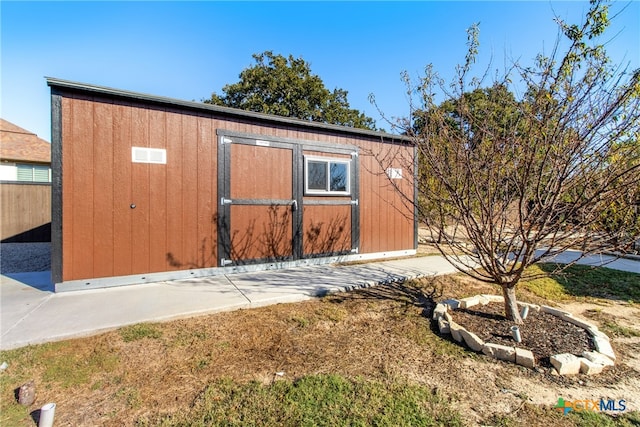 view of outbuilding