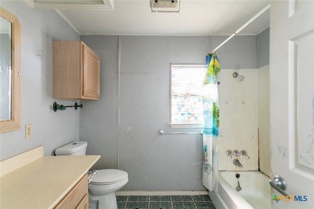 full bathroom featuring toilet, vanity, shower / bath combo, and crown molding