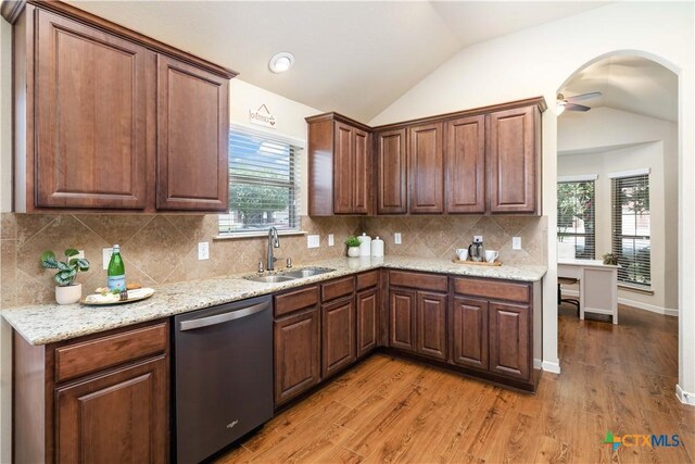 2471 Feather Ln, New Braunfels, TX 78130 - photo 4