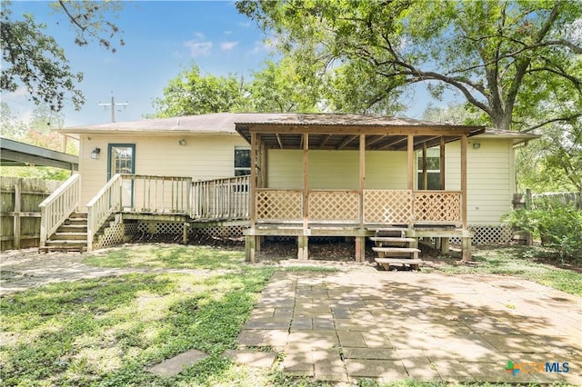 701 E Heaton St, Cuero, TX 77954