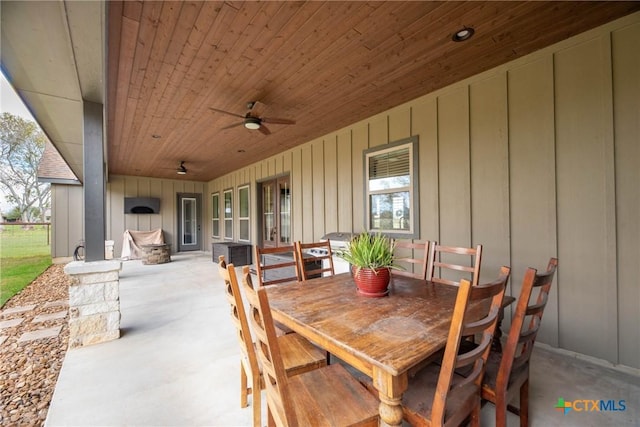 view of patio / terrace featuring ceiling fan