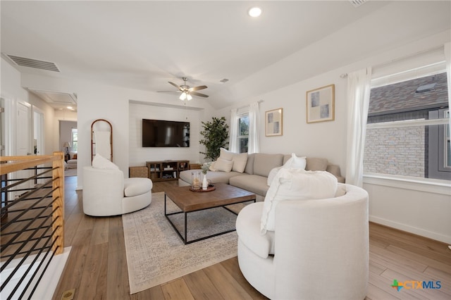 8019 Prairie Rye Dr, Lago Vista, TX 78645 - photo 21