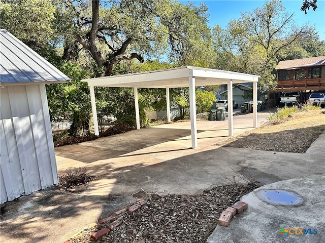 exterior space featuring a carport